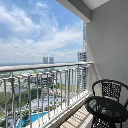 Teega Suites Seaview By Vdo Homestay Nusajaya  Extérieur photo