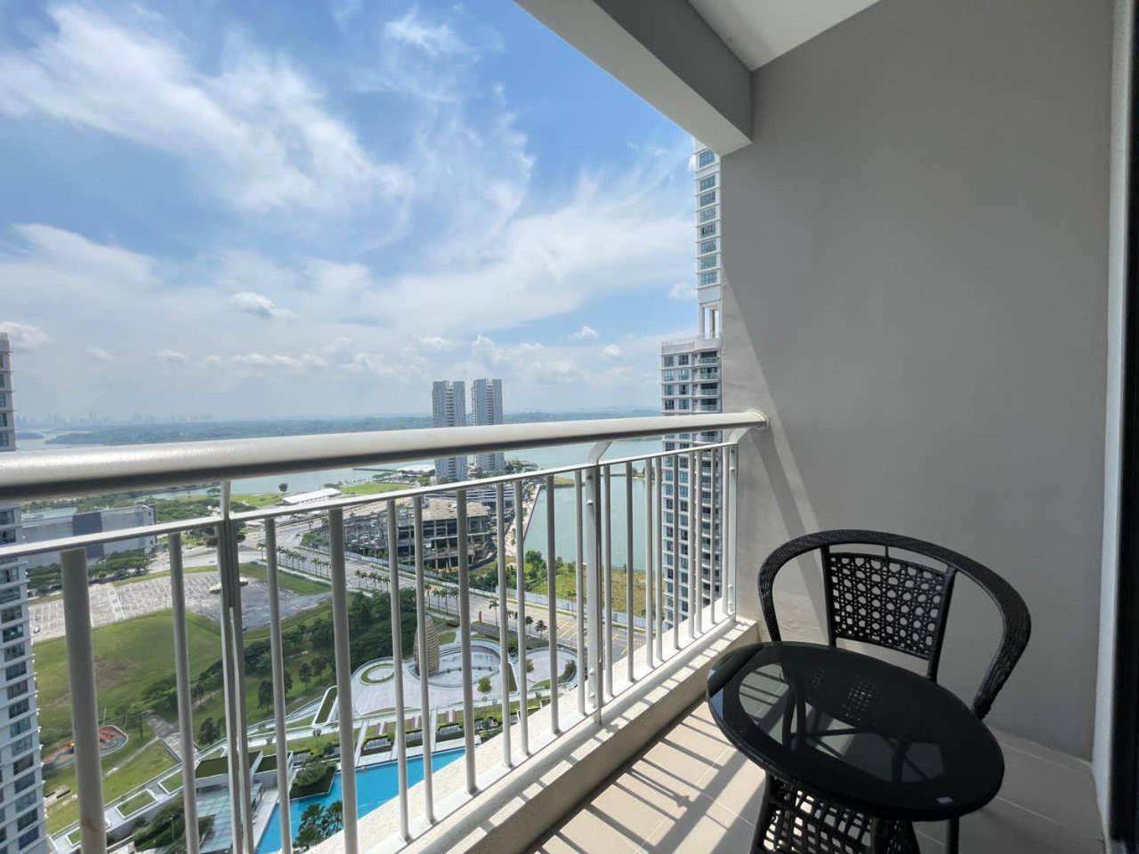 Teega Suites Seaview By Vdo Homestay Nusajaya  Extérieur photo
